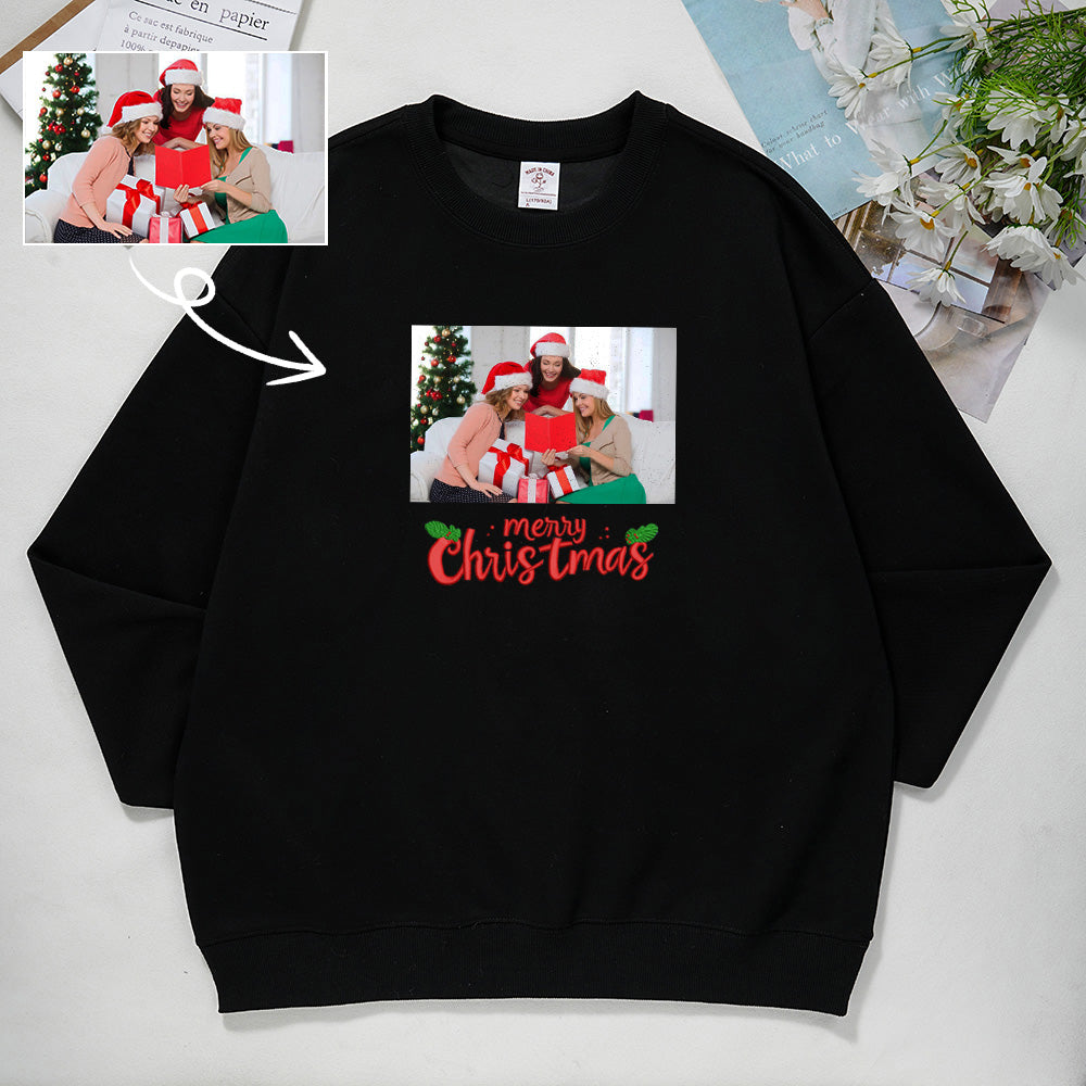 Custom Embroidered Christmas Sweatshirts: Upload Photos and Personalize Text for the Perfect Family Gift to Warm Your Winter!