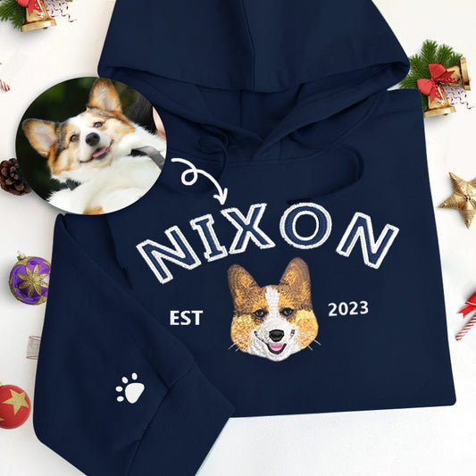 Custom Pet Sweatshirts: Embroidered Style for Your Beloved Companion